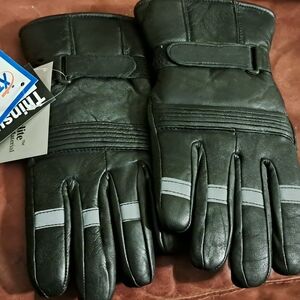 New Xtreemgear Black Faux Leather Gloves with Gray Accents Size M